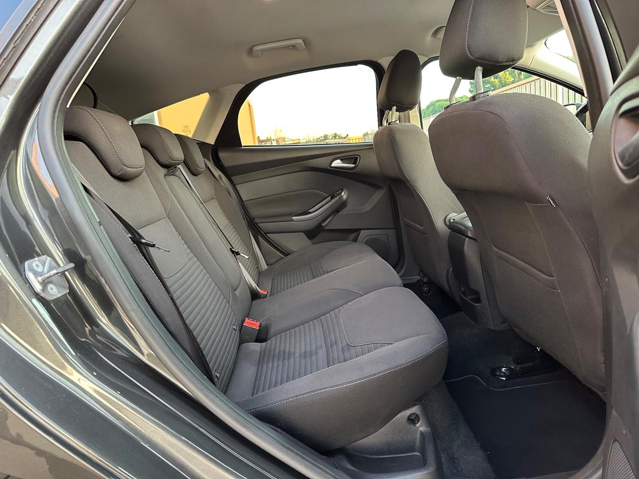 Ford Focus 1.6 120 CV GPL Titanium