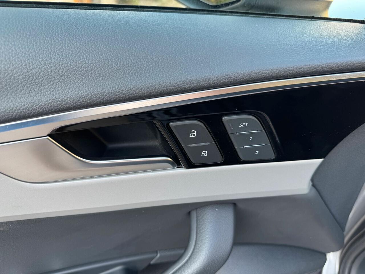 Audi A4 allroad 40 TDI 204 CV S tronic Identity Contrast