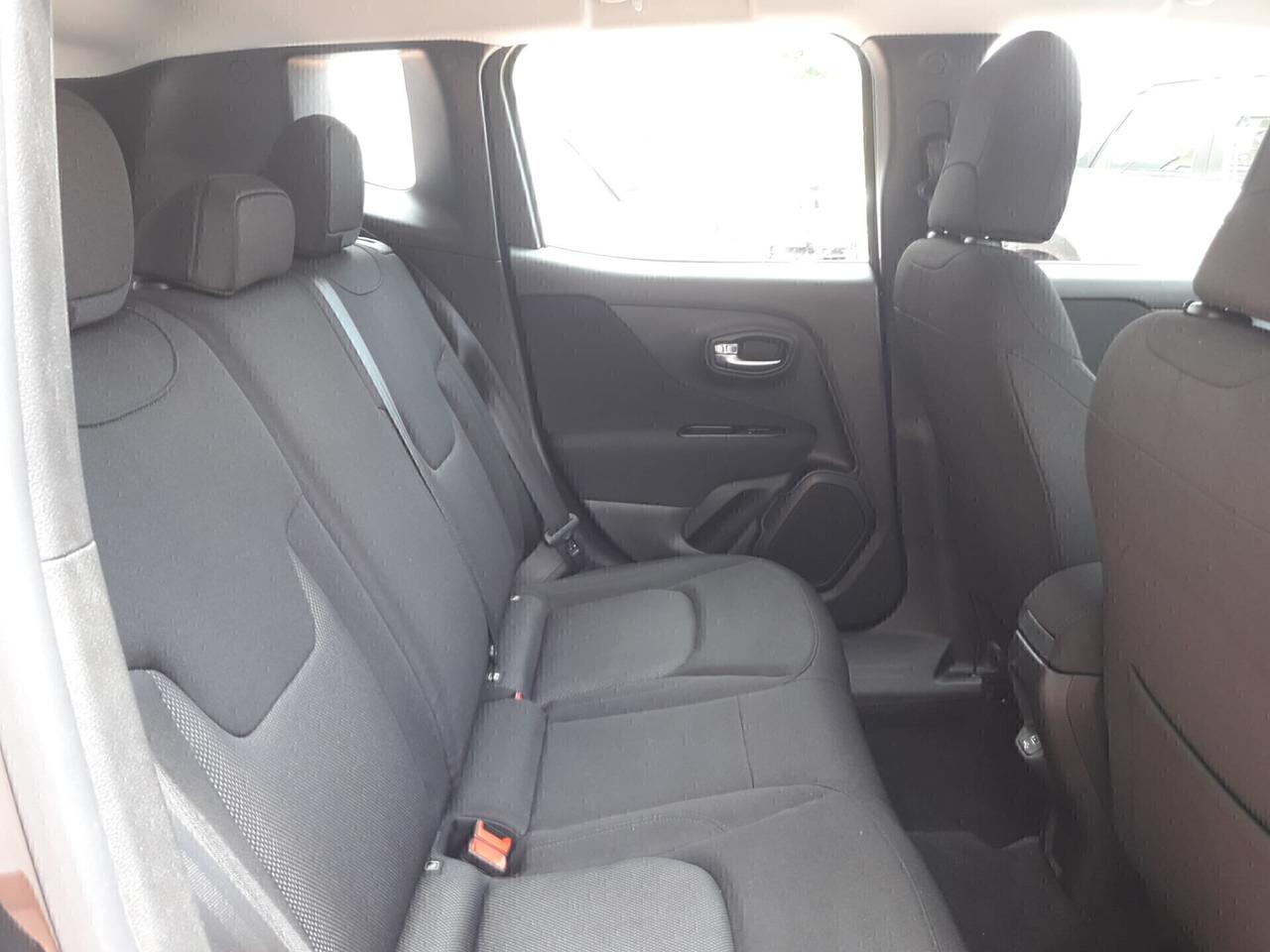 Jeep Renegade 1.6 Mjt 130 CV Business