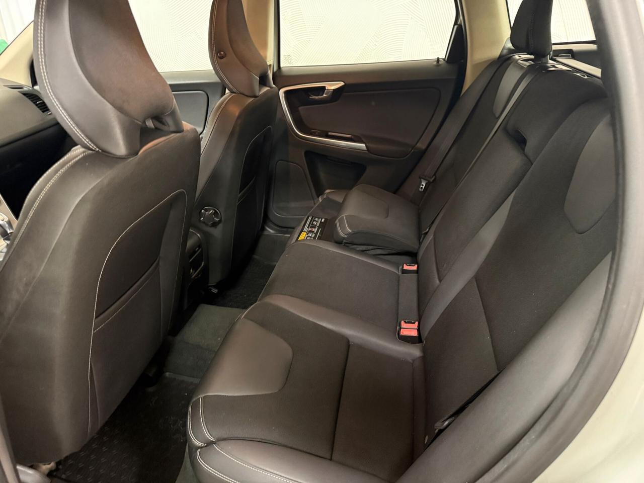 Volvo XC 60 XC60 D4 Geartronic Summum