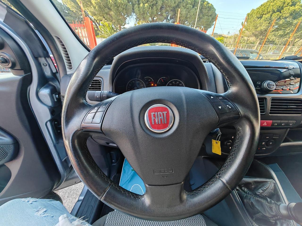 Fiat Doblo 1,6 diesel 03/2011 Cv90 SETTE POSTI