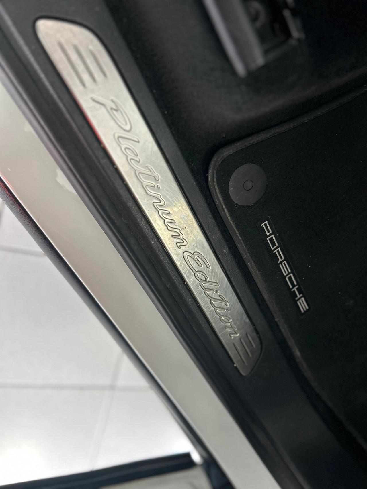 Porsche Cayenne 3.0 DIESEL PLATINUM EDITION 262CV 2017