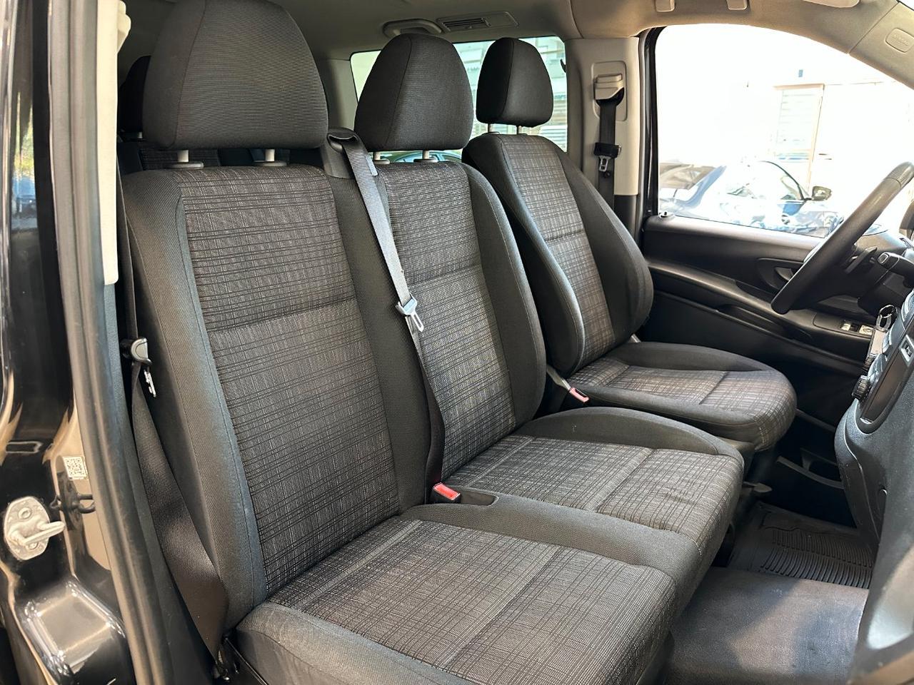 MERCEDES Vito 114 cdi long tourer auto - 9 Posti - IVA Esposta