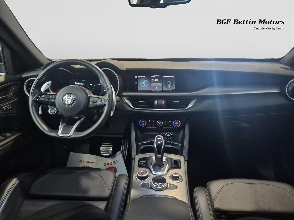 Alfa Romeo Stelvio 2.2 t Veloce Q4 210cv auto