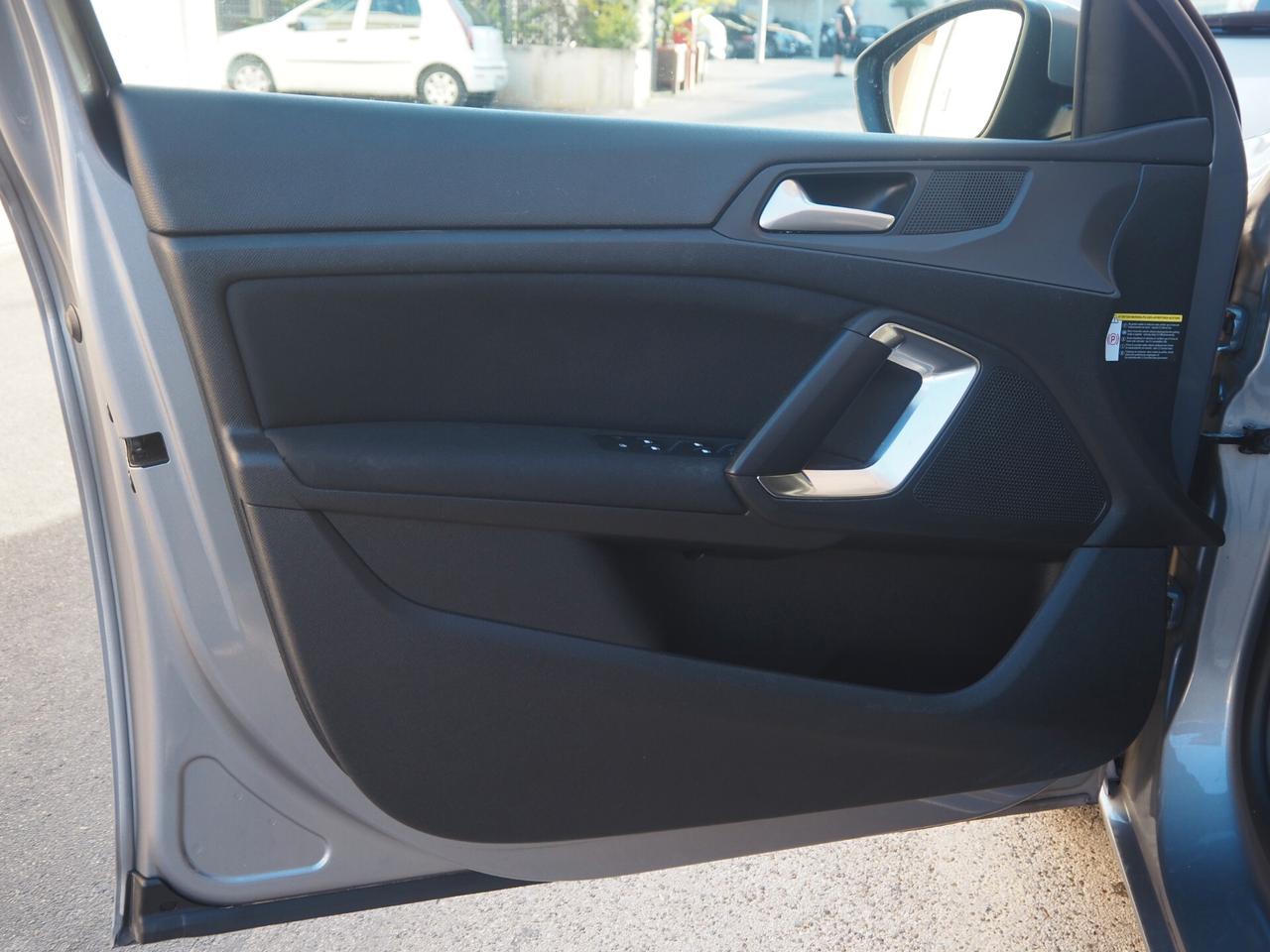 Peugeot 308 BlueHDi 130 S&S EAT8 Business