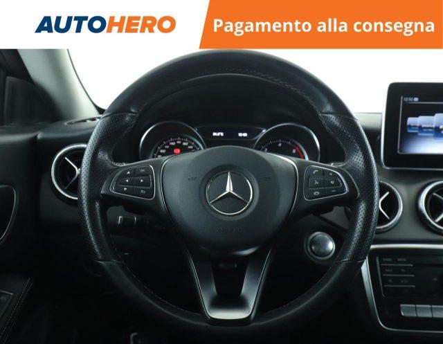 MERCEDES-BENZ CLA 200 d Automatic Sport