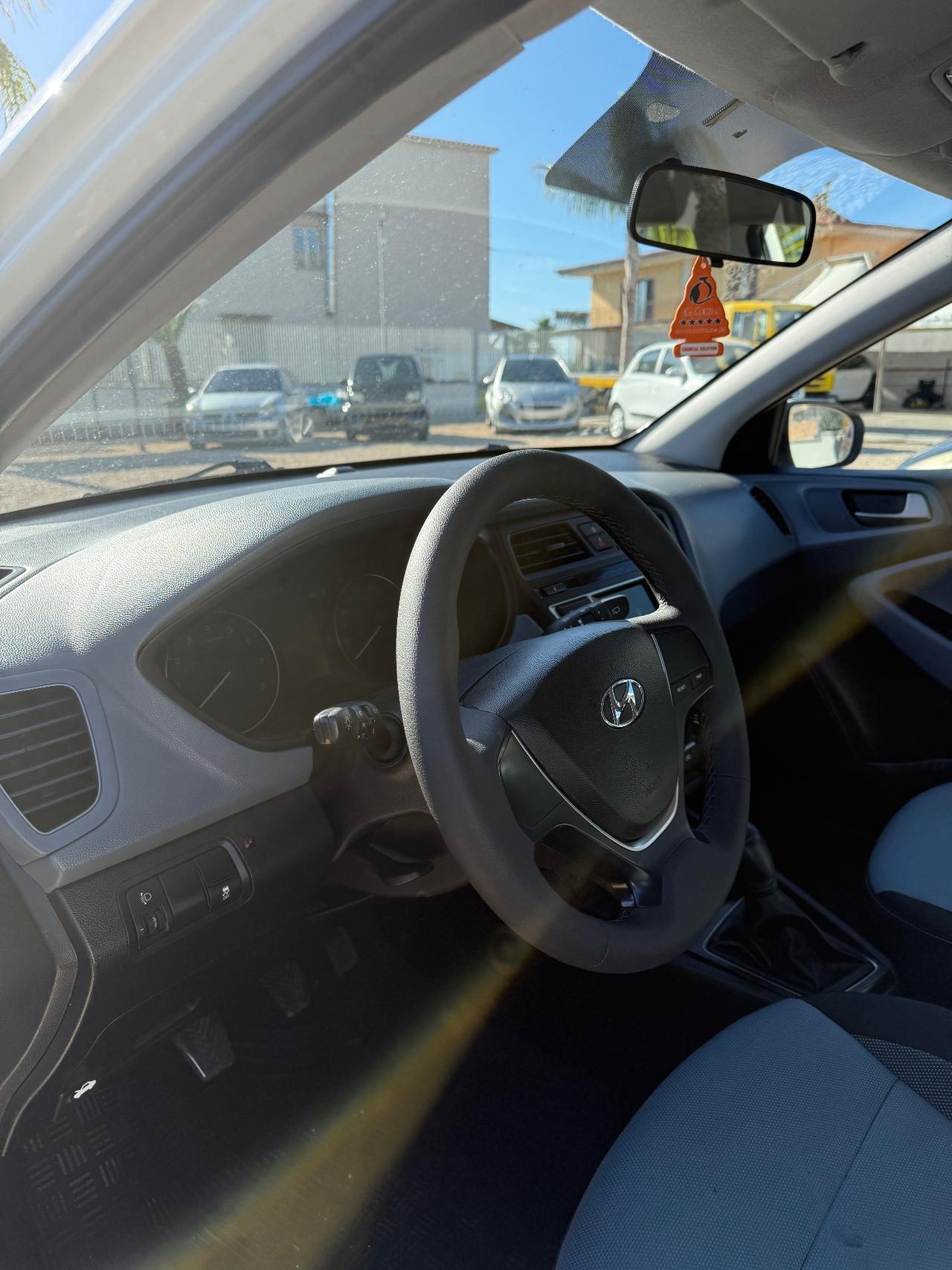 Hyundai i20 1.2 5 porte Econext Tech gpl