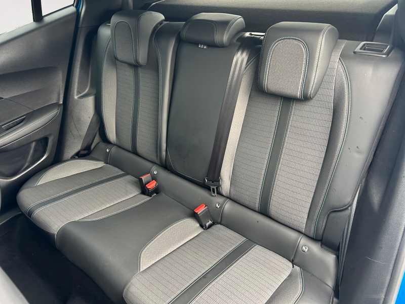 PEUGEOT 2008 1.2 puretech Allure Pack 100cv