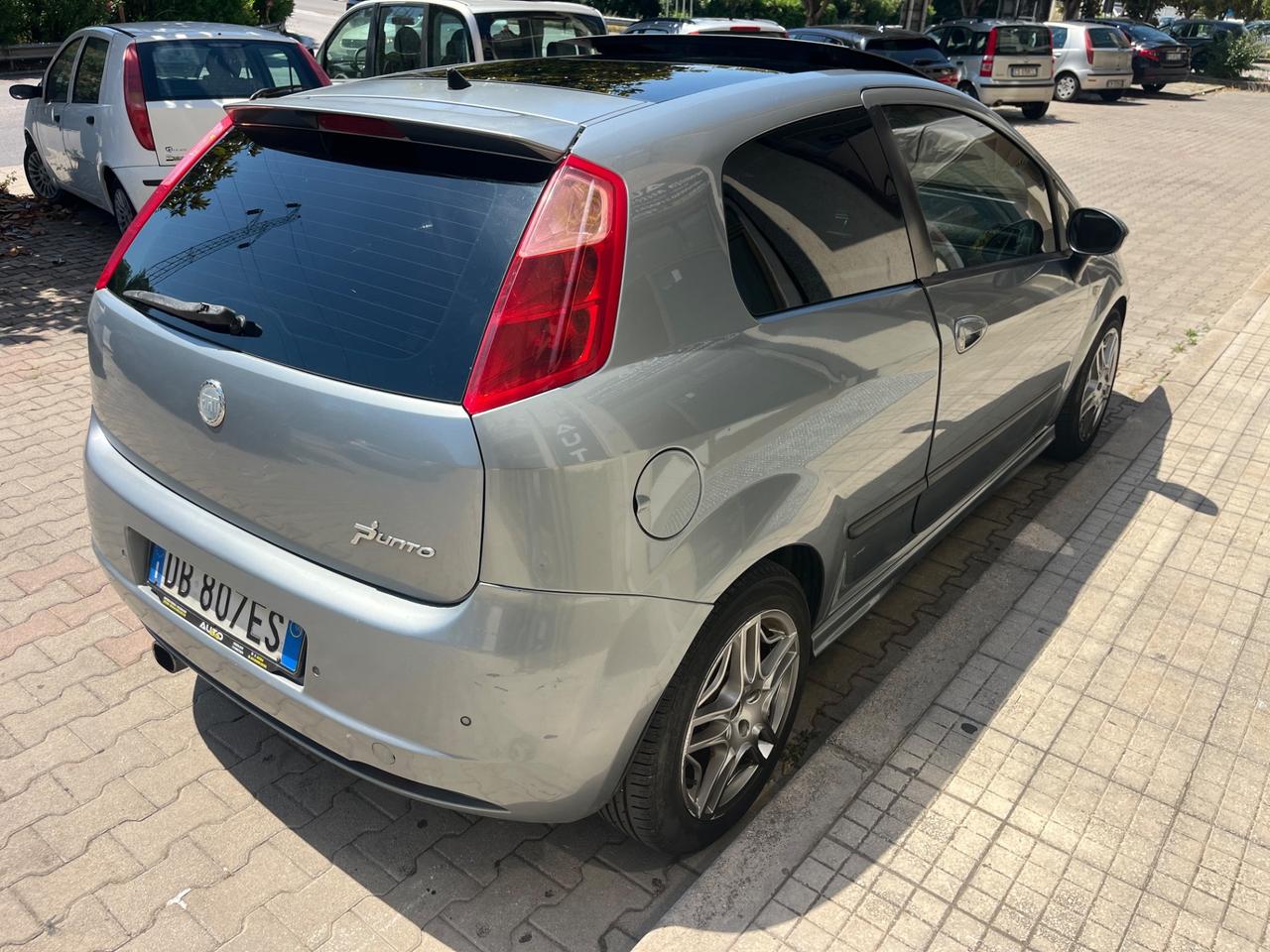 Fiat Grande Punto 1.9 MJT 130 CV 3 porte Sport