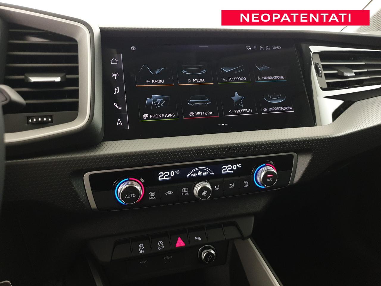 Allstreet 30TFSI 116CV S tronic Identity Contrast