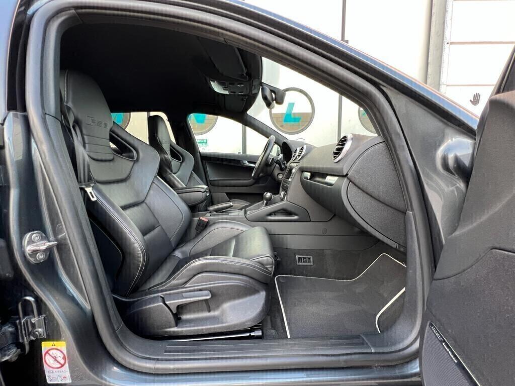 Audi RS3 SPORTBACK 340CV/250KW