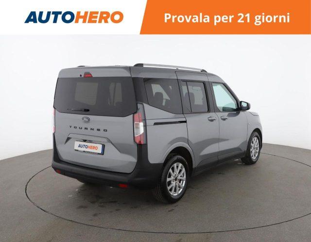 FORD Tourneo Courier 1.0 EcoBoost Titanium