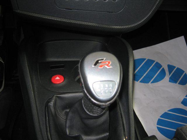 SEAT Leon 2.0 TDI DPF FR