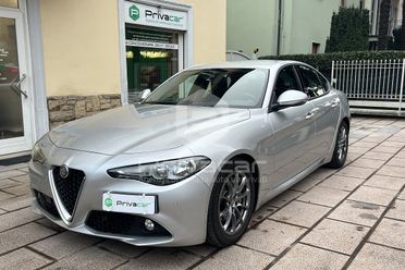 ALFA ROMEO Giulia 2.2 Turbodiesel 150 CV AT8 Business
