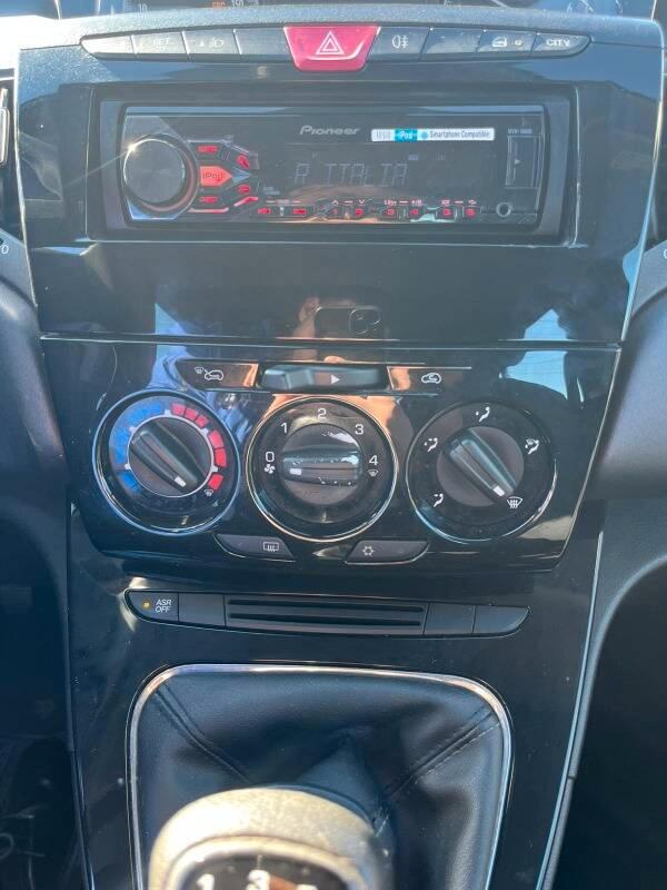 Lancia Ypsilon 1.2 Silver 69cv