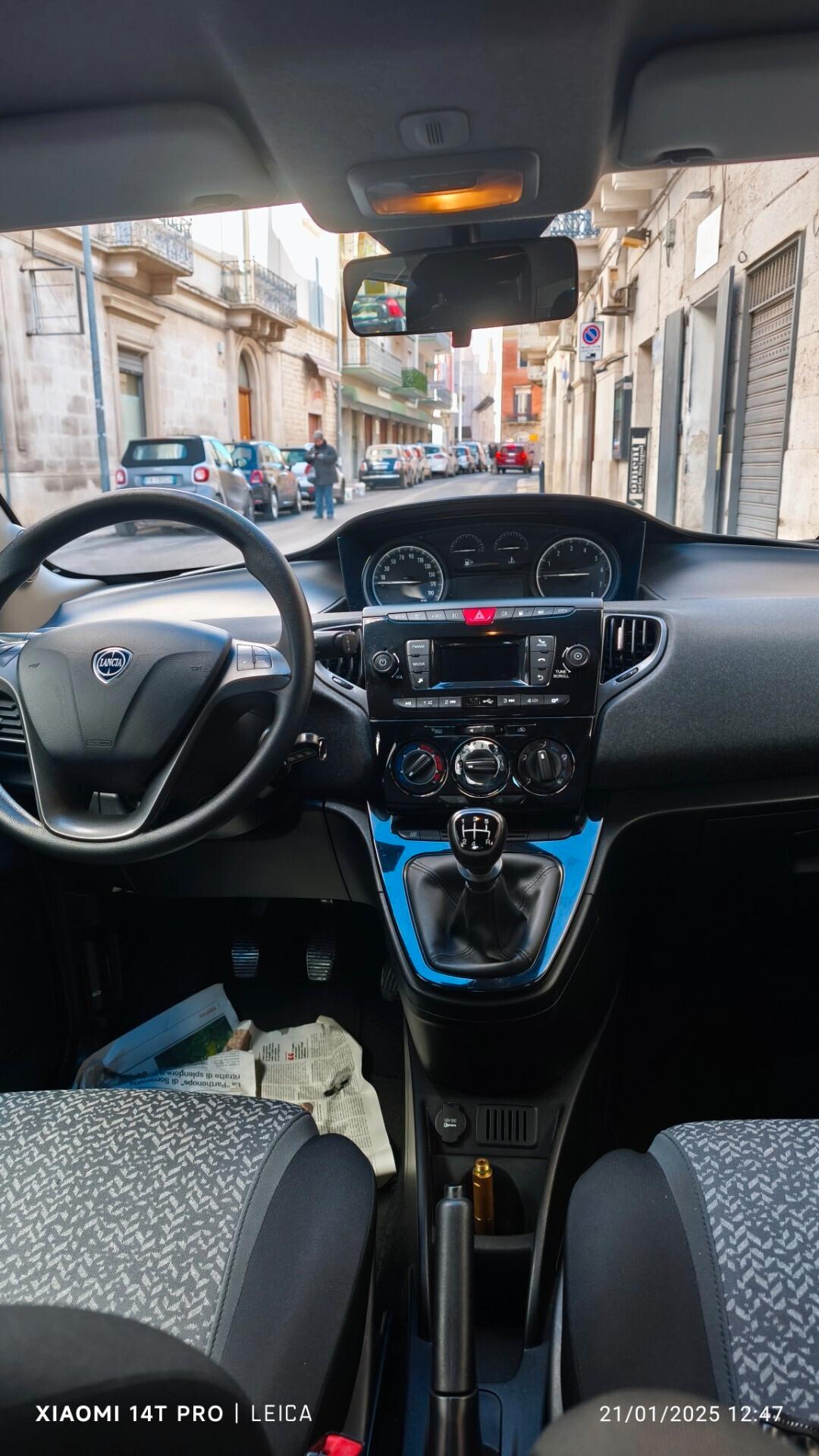 Lancia Ypsilon 1.2 69 CV 5 porte GPL Ecochic Elefantino Blu 2019