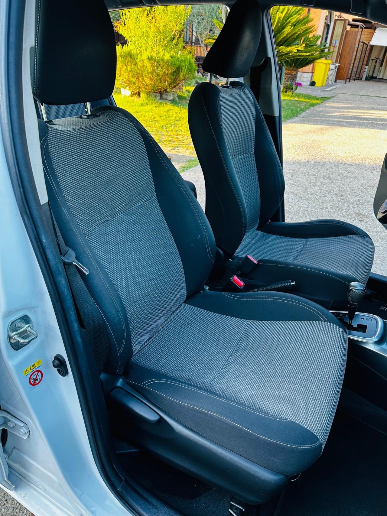 Toyota Yaris 1.5 Hybrid 5 porte Active