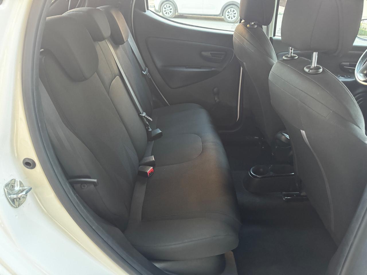 Lancia Ypsilon 1.2 69 CV Gold NEOPATENTATI