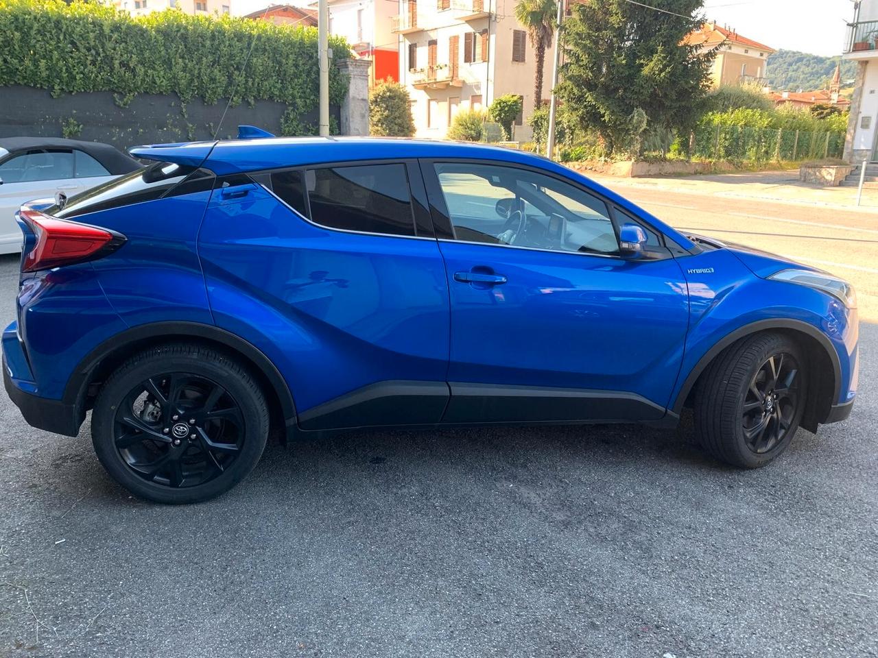 Toyota C-HR 1.8 HV Trend