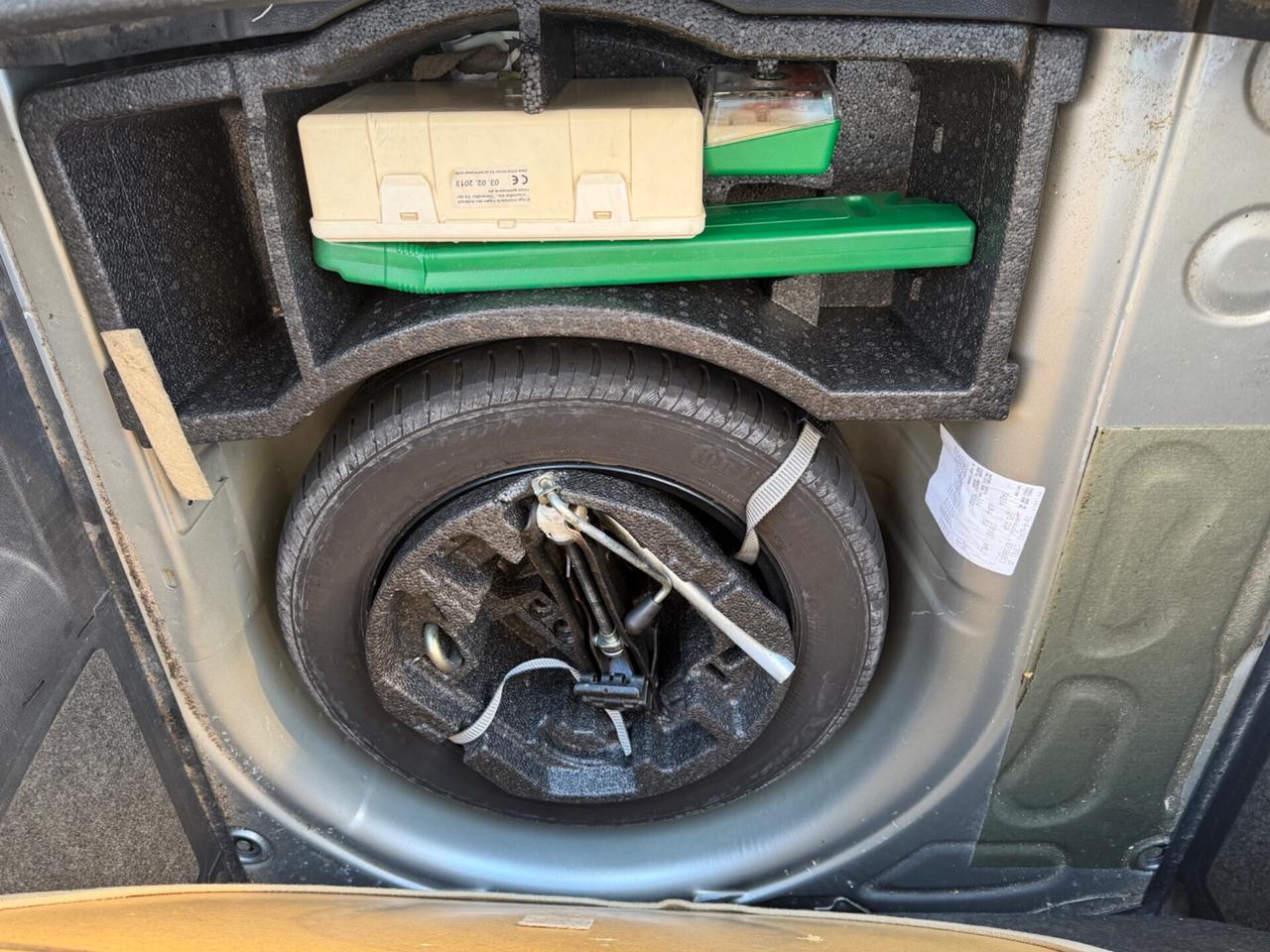 SKODA FABIA 1.4 BENZINA EURO4 COMERCIANTI