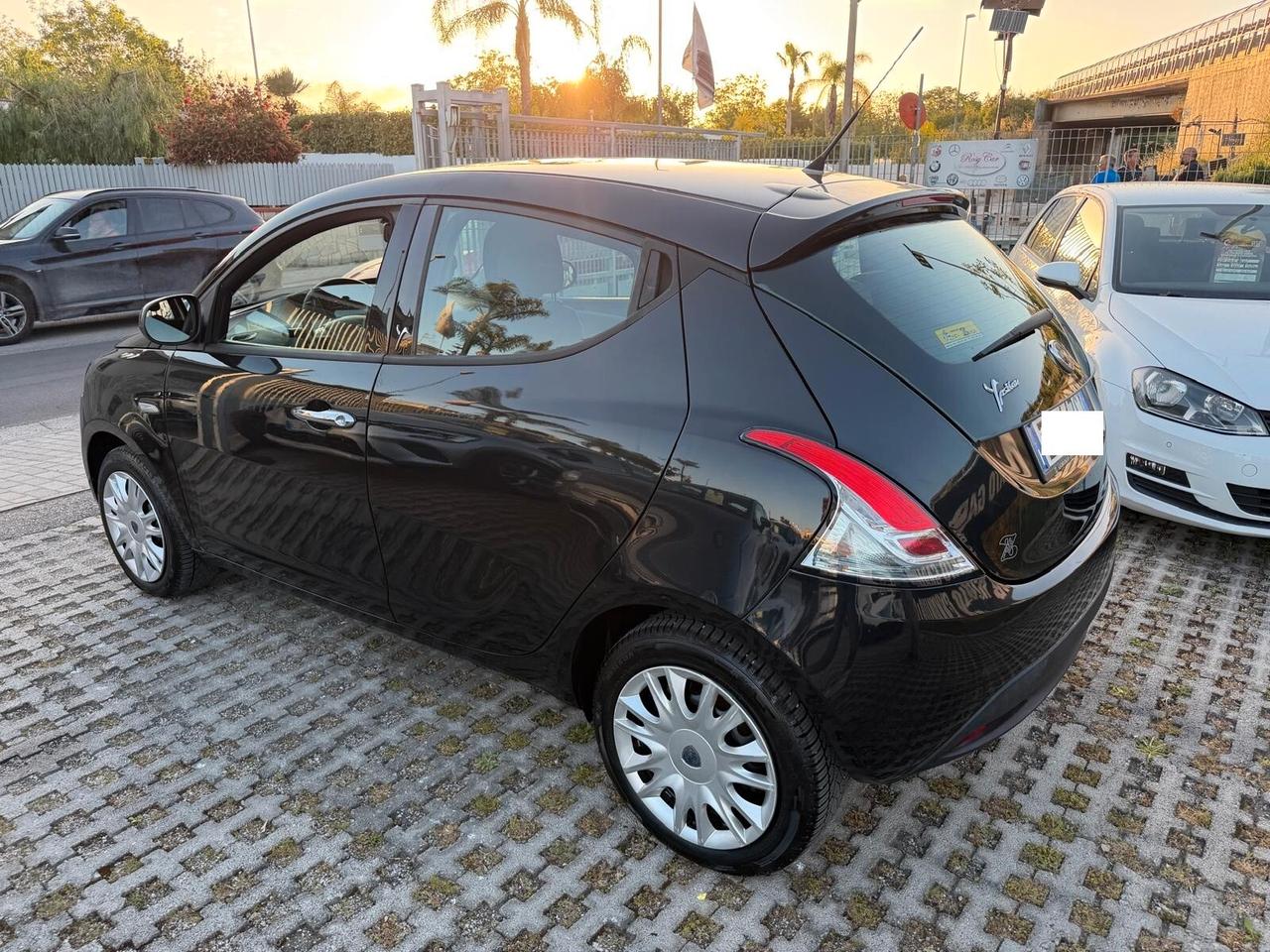 Lancia Ypsilon 1.3 MJT 16V 95 CV 5 porte S&S Silver-2011