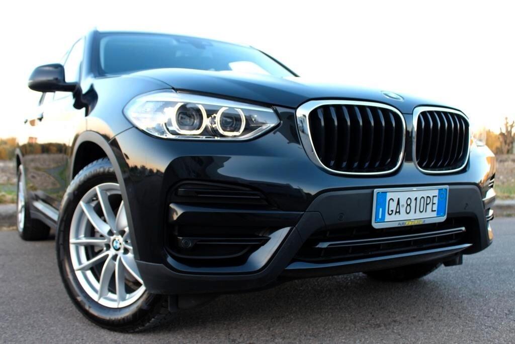 BMW X3 sDrive 18d Aut. *LED *Carplay