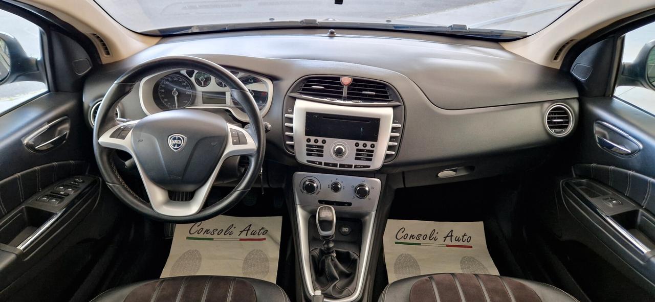 Lancia Delta 1.6 Mjt 120cv PLATINO