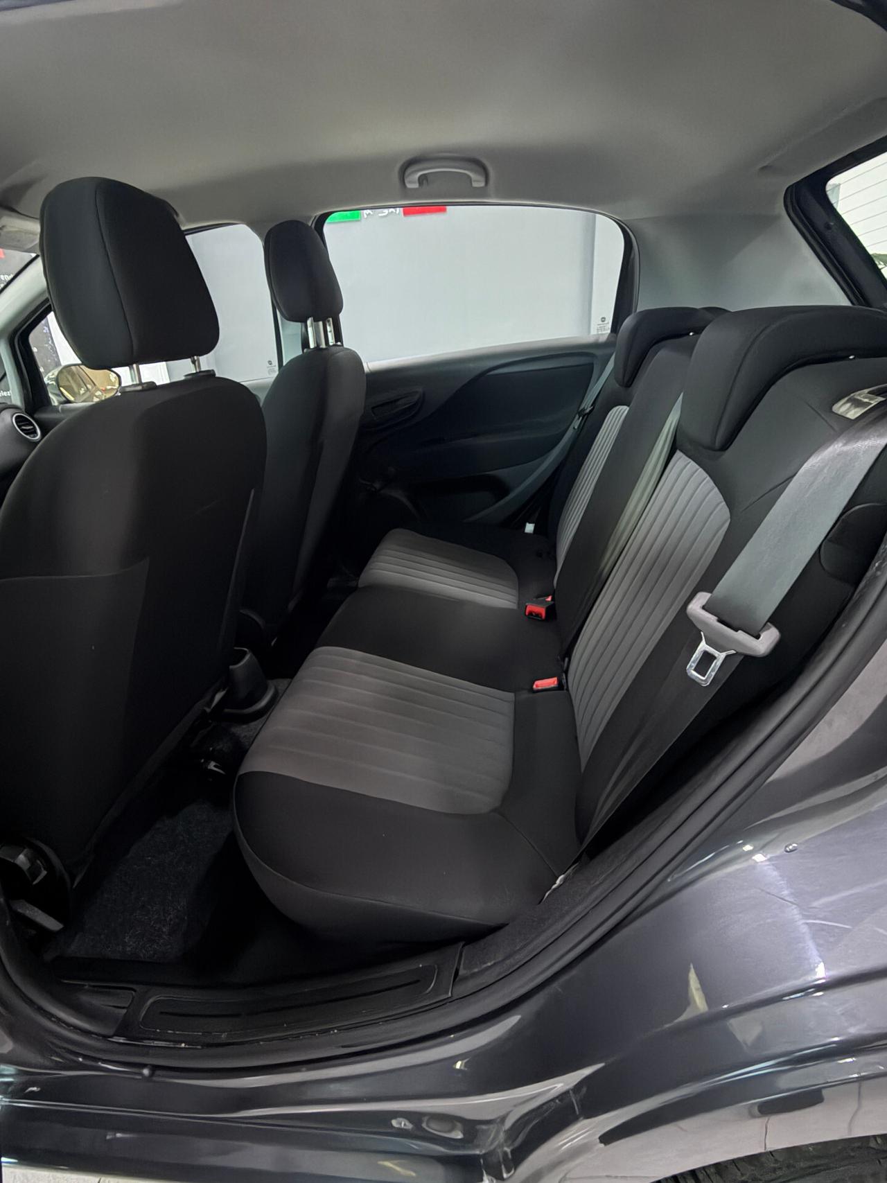 Fiat Punto 1.2 8V 5 porte Street