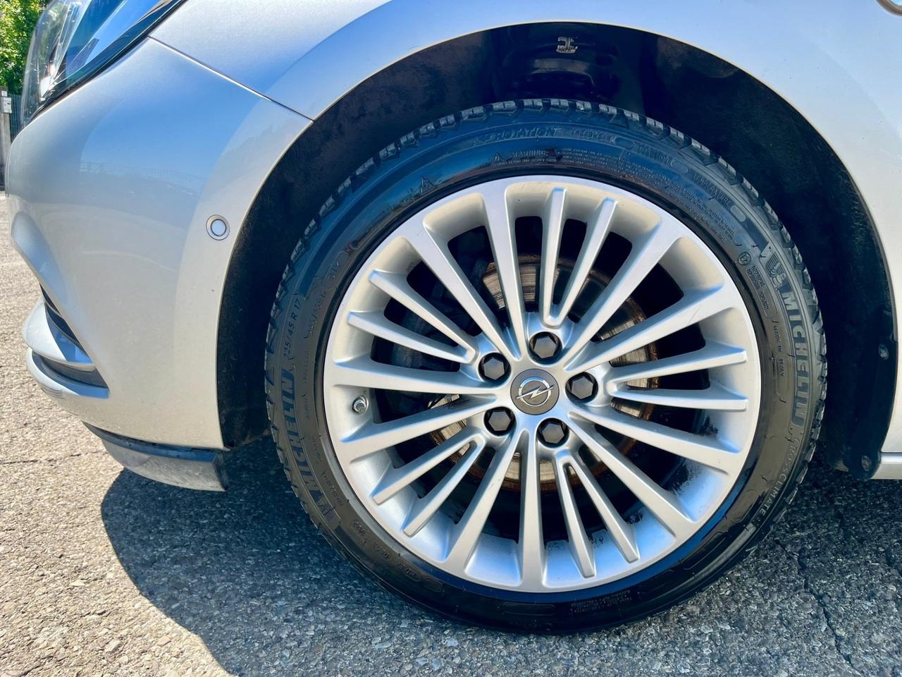 Opel Astra 1.6d 2016 88.000km catena appena sostituita