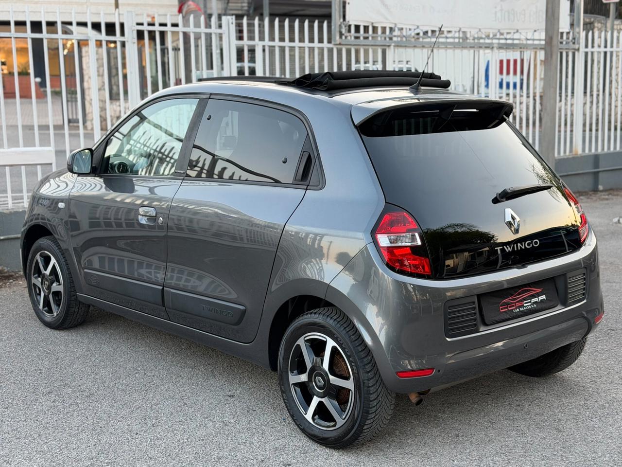 Renault Twingo 1.0 69CV SCe Limited Cabrio 2019