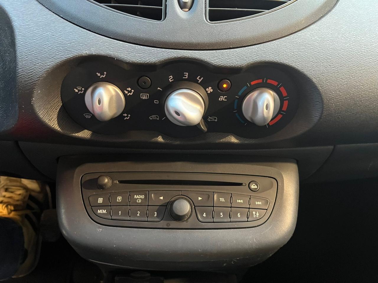 Renault Twingo 1.2 - 130000KM! - 2010