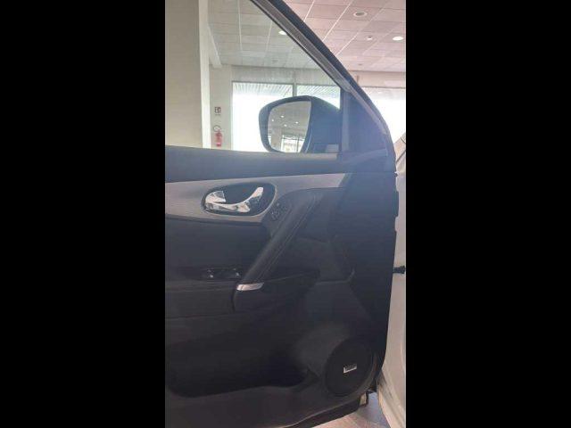 NISSAN Qashqai 2ª serie - 1.6 dCi 2WD Tekna+