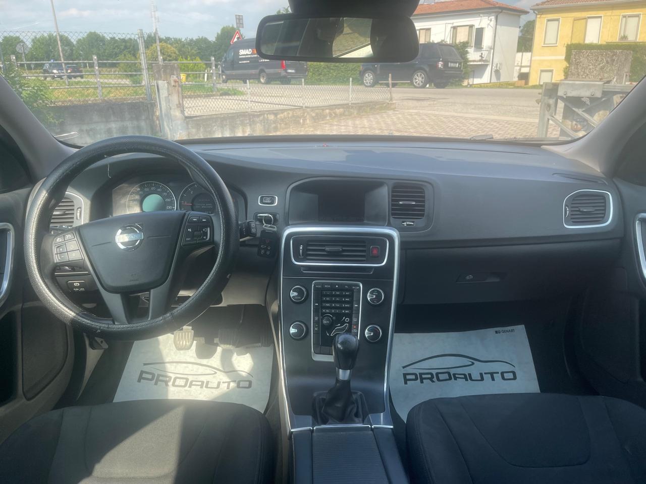 Volvo V60 D2 1.6 Summum