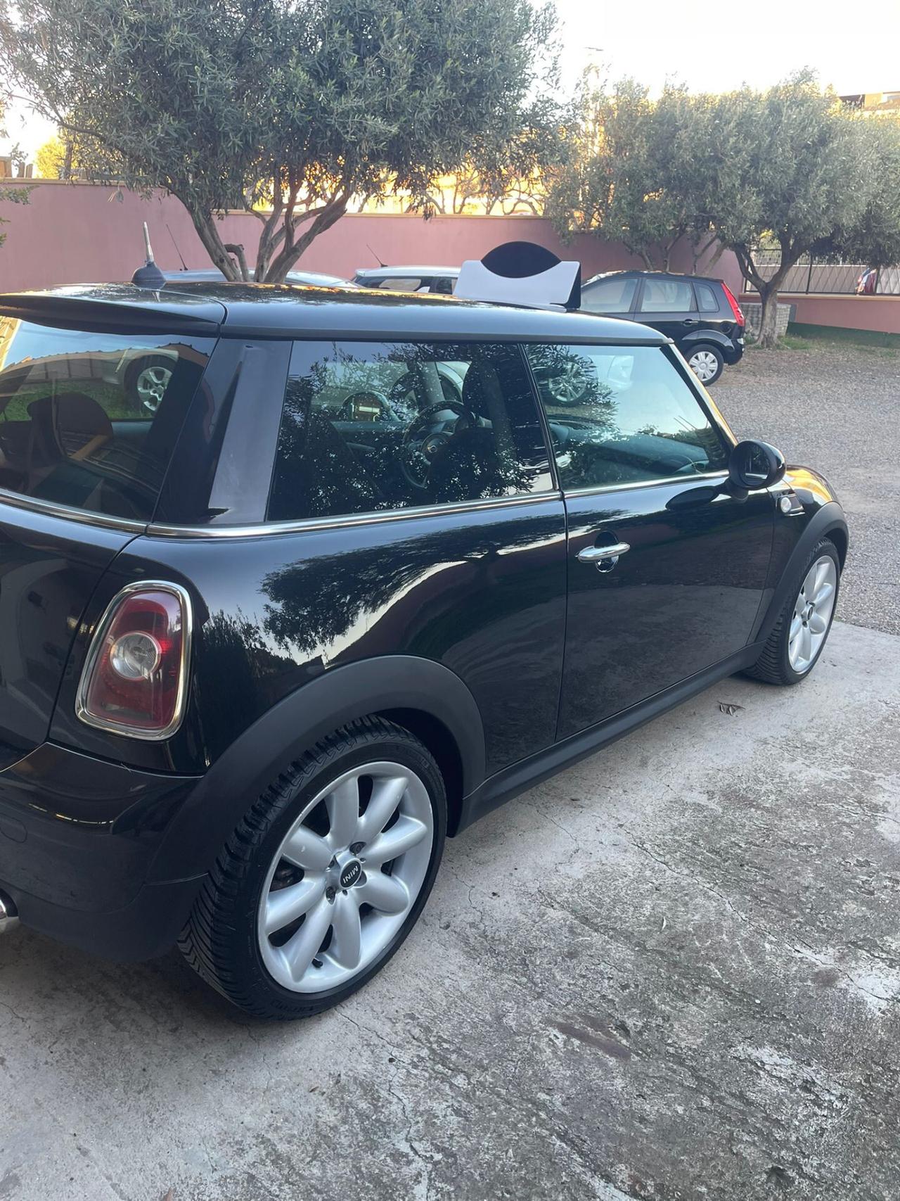 Mini 1.6 16V Cooper D