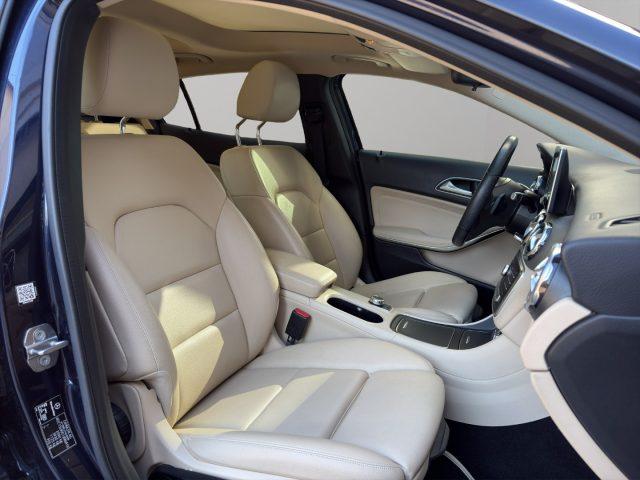 MERCEDES-BENZ GLA 220 CDI Automatic 4Matic Premium