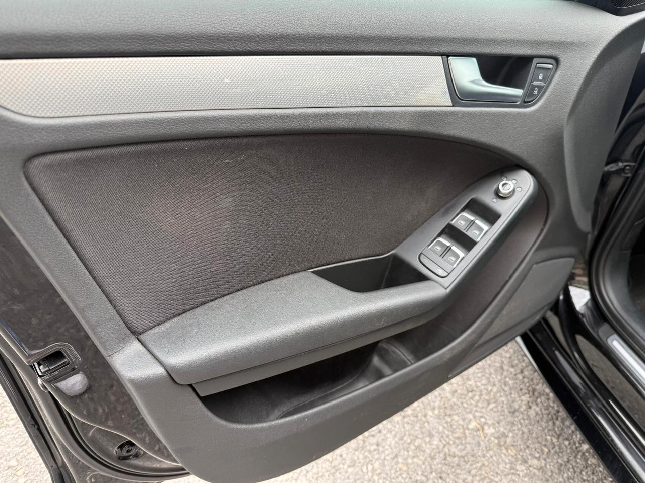 Audi A4 Avant 2.0 TDI clean diesel multitronic Business Plus