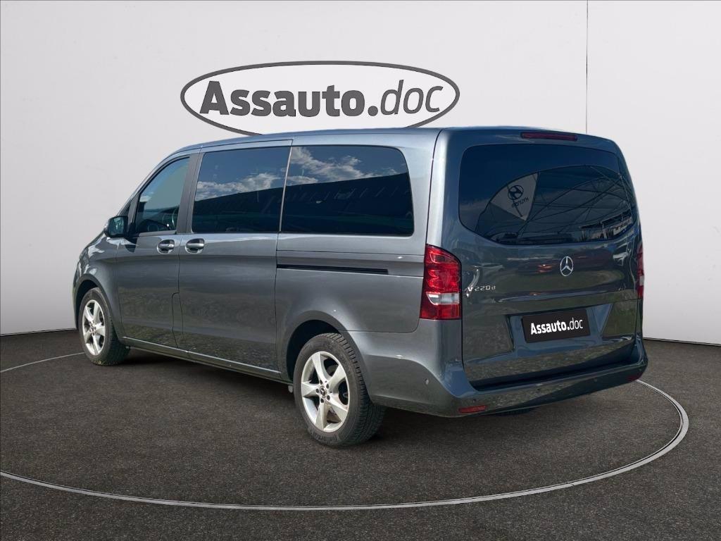 MERCEDES V 220 d Rise L auto del 2019