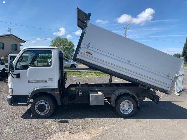 NISSAN Cabstar 120.35 3.0 Tdi PC-RG Cabinato L