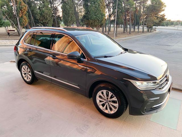 VOLKSWAGEN Tiguan 2.0 TDI 150 CV SCR DSG Life