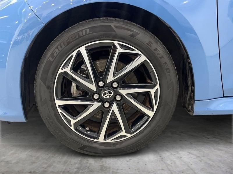 Toyota Yaris Yaris 1.5h Trend IVA ESPOSTA