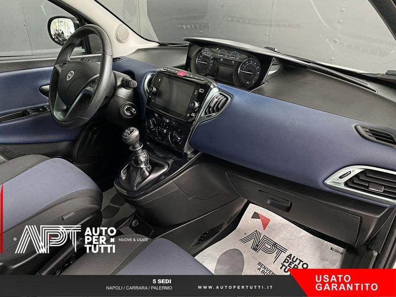 Lancia Ypsilon Ypsilon 1.0 firefly hybrid Platino s&s 70cv