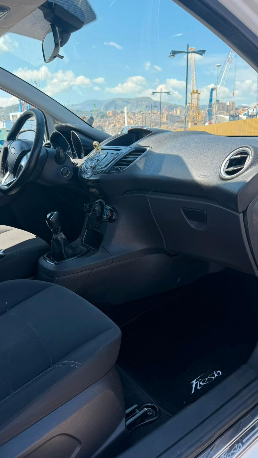 Ford Fiesta 1.2 Benzina 2016 - Neo Patentati - 140.000km -