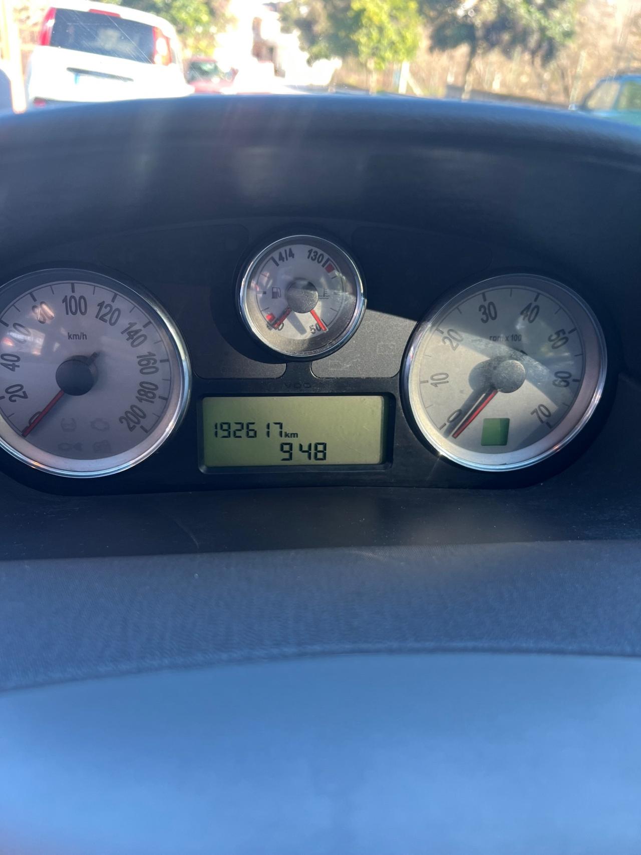 Lancia Ypsilon 1.4 benzina cambio automatico