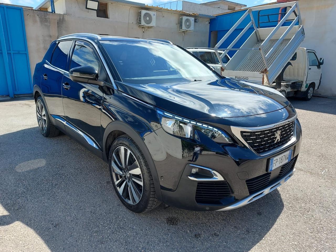 Peugeot 3008 “GTLINE” 1.5 hdi- cambio/aut-2018