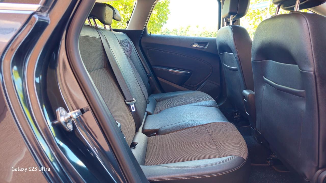Opel Astra 1.7 CDTI 110CV Sports Tourer Cosmo OK NEOPATENTATI GARANZIA 12 MESI