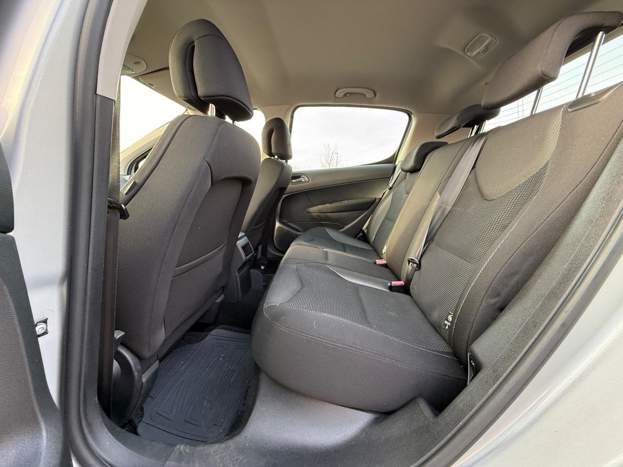 Peugeot 308 1.6 VTi 120CV 5p. Tecno