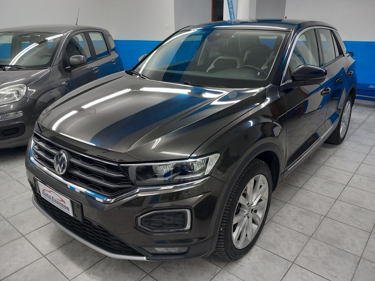 Volkswagen T-roc anno 2020 4x4 2.0 diesel 133 mila km