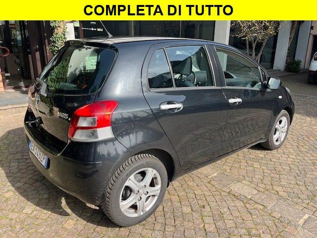TOYOTA Yaris 1.3 5 porte Neopatentati