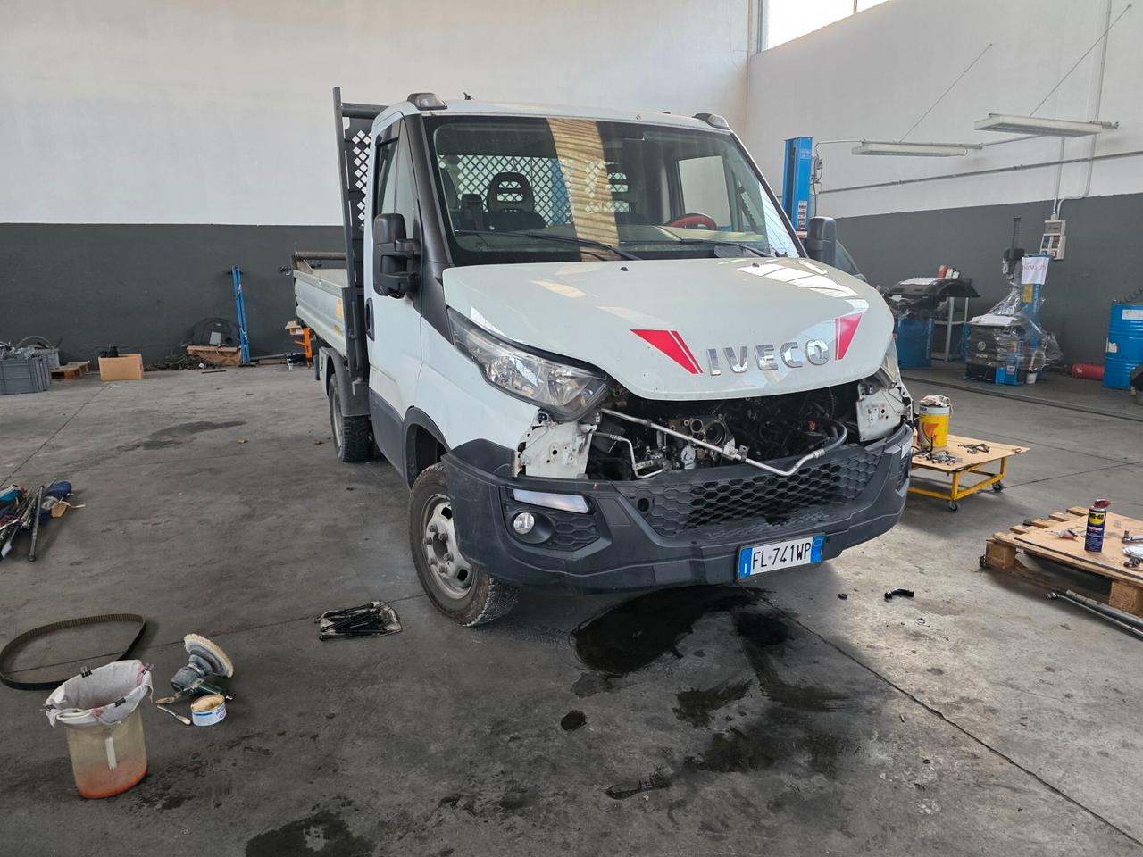 IVECO DAILY RIBALTABILE