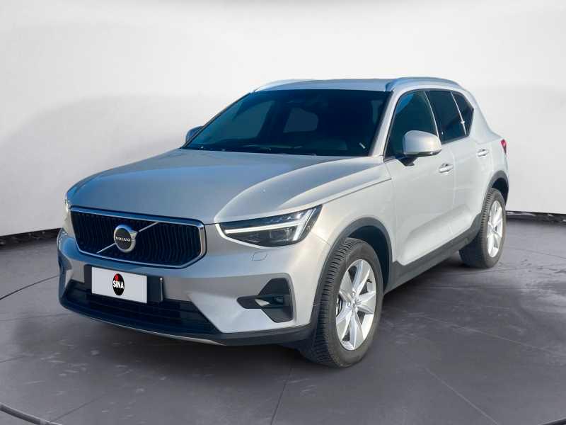 VOLVO XC40 2.0 b3 Core AuTo